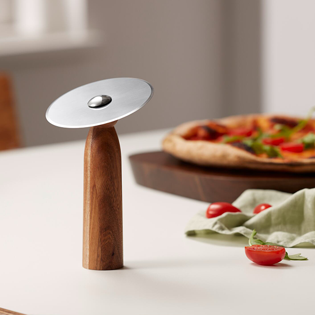 SIGNORA pizza cutter - پیتزابر فیلیپی